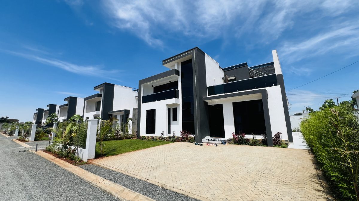 Ruiru 5 Bedroom Townhouse for Sale